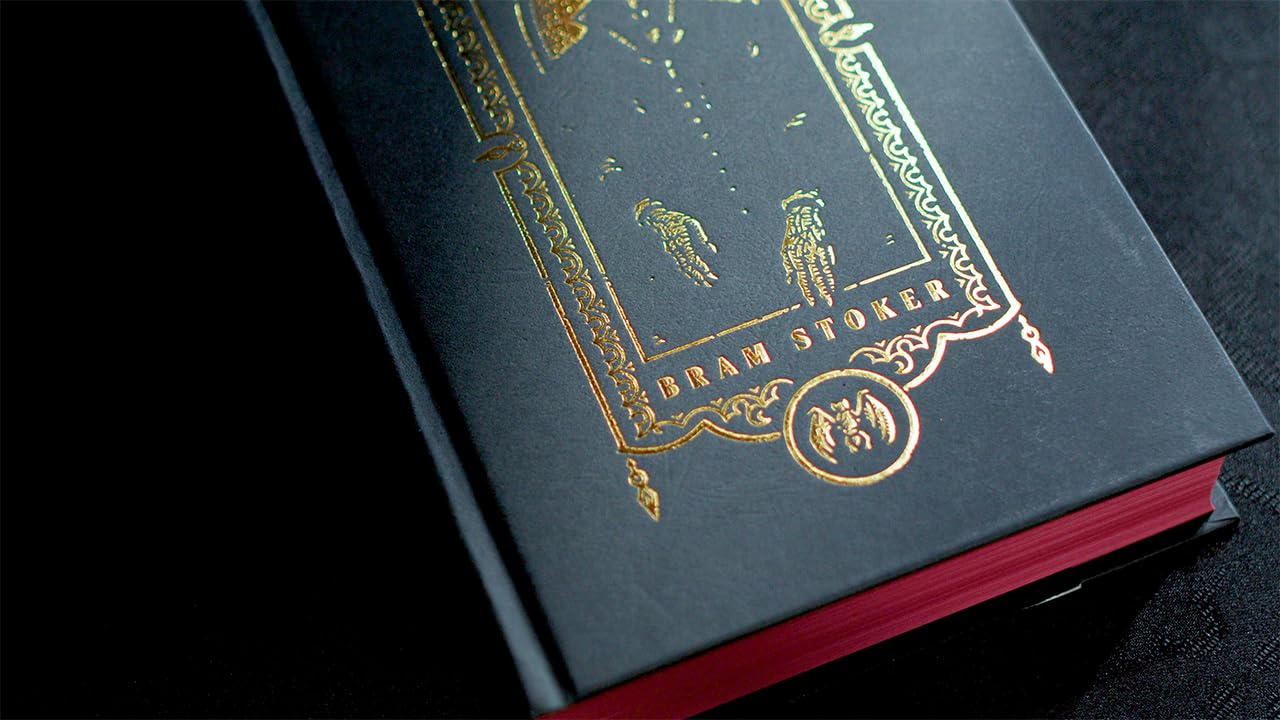 Dracula (The Gothic Chronicles Collection): Deluxe Edition - Image 3